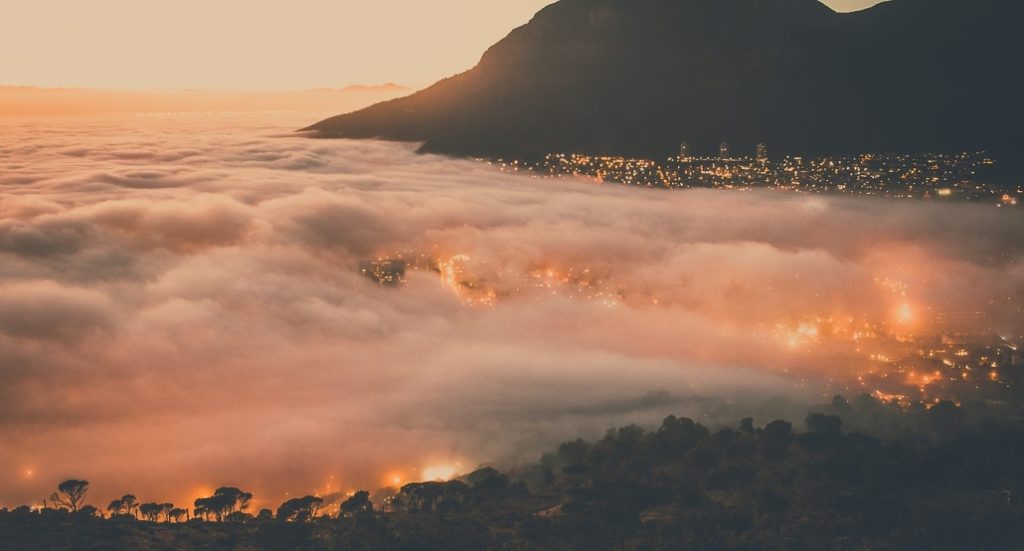 fire Cape Town table mountain